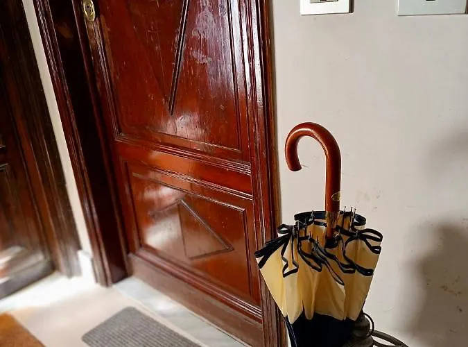 Apartman Casa Nicola - Modern 2br In Trastevere, Róma