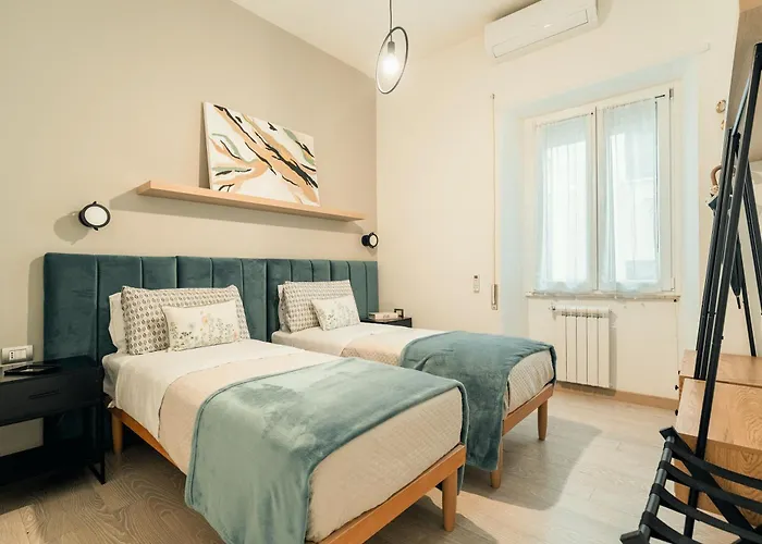 Casa Nicola - Modern 2br In Trastevere, Daire Roma