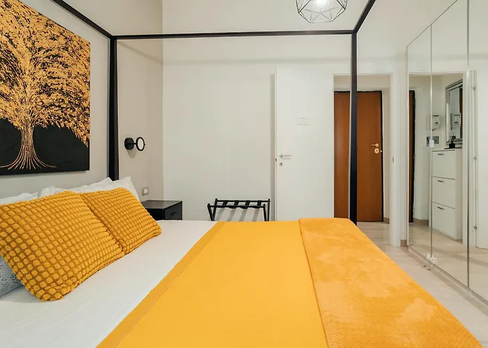 Casa Nicola - Modern 2br In Trastevere, Апартаменты